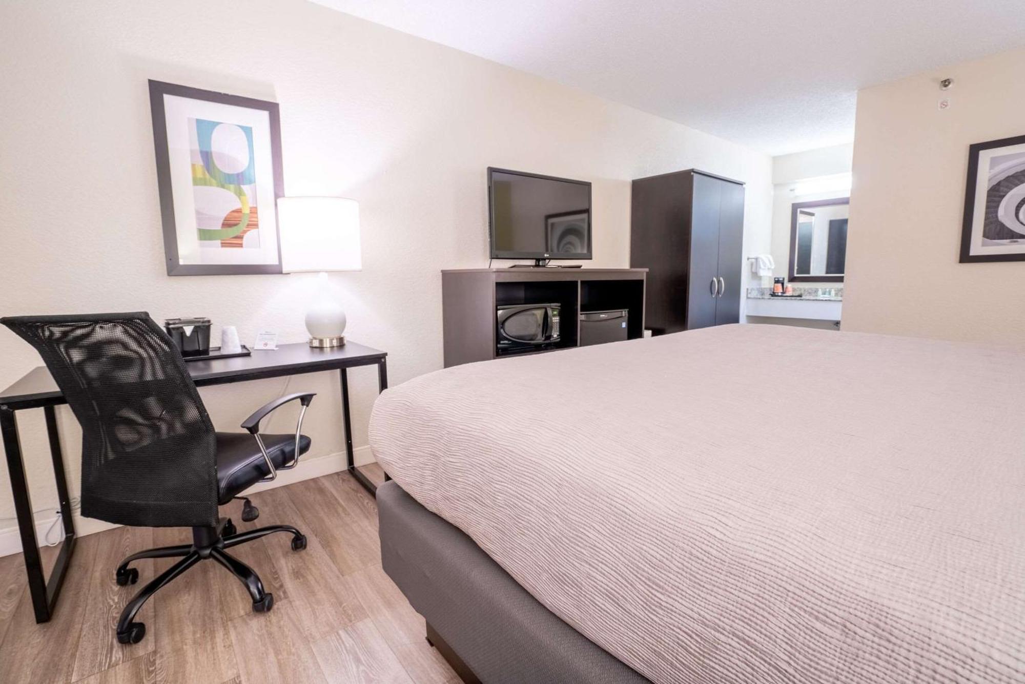 Quality Inn Palm Beach International Airport West Palm Beach Exteriör bild