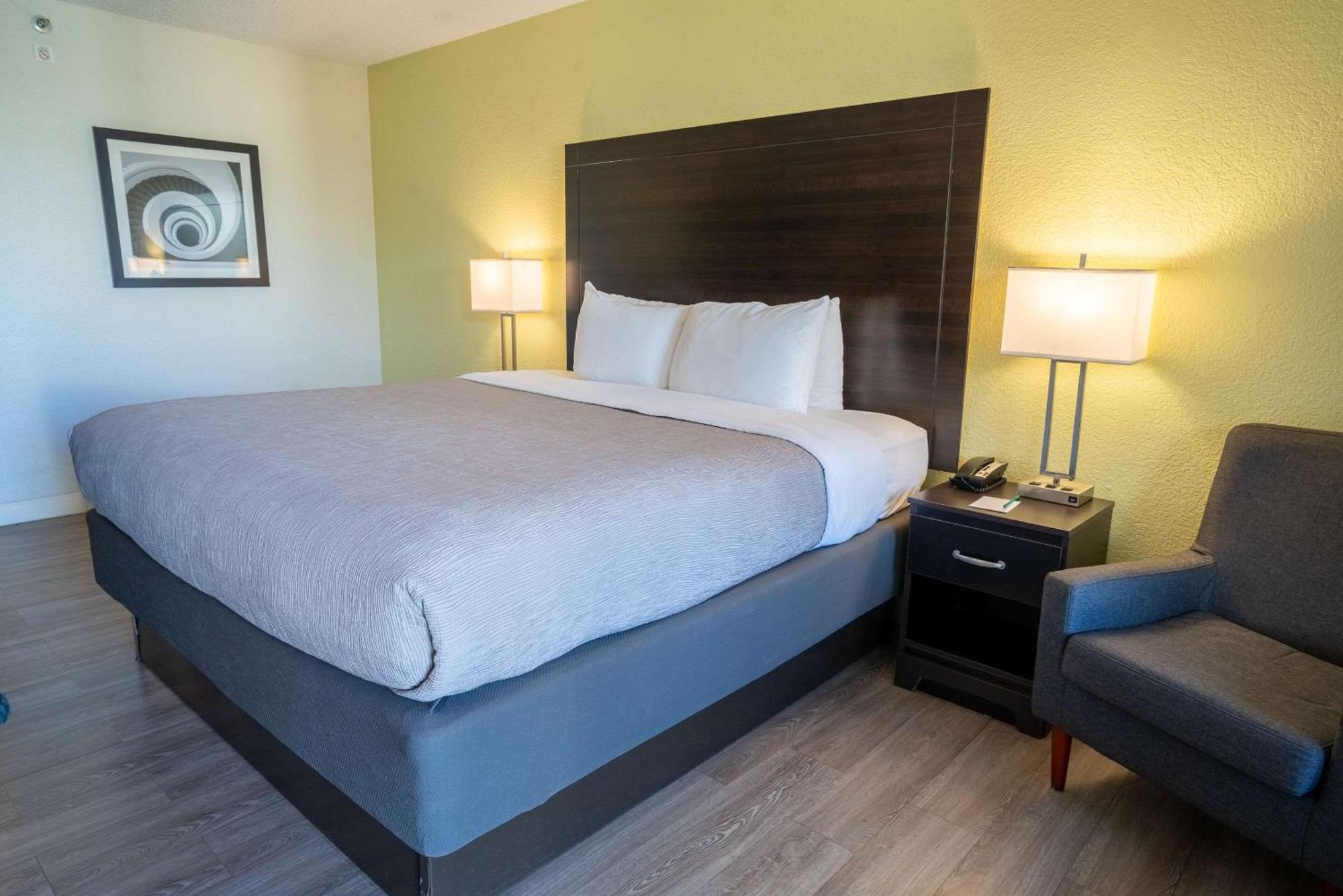 Quality Inn Palm Beach International Airport West Palm Beach Exteriör bild