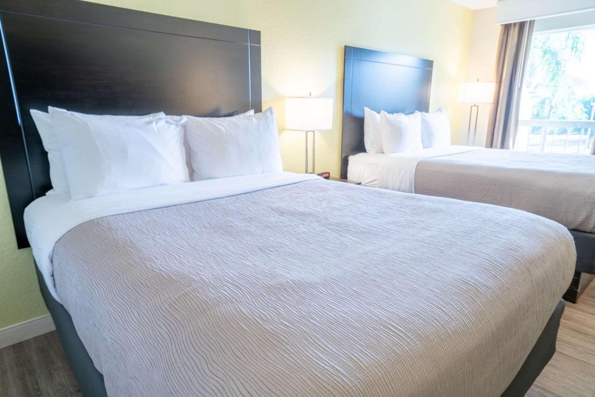Quality Inn Palm Beach International Airport West Palm Beach Exteriör bild
